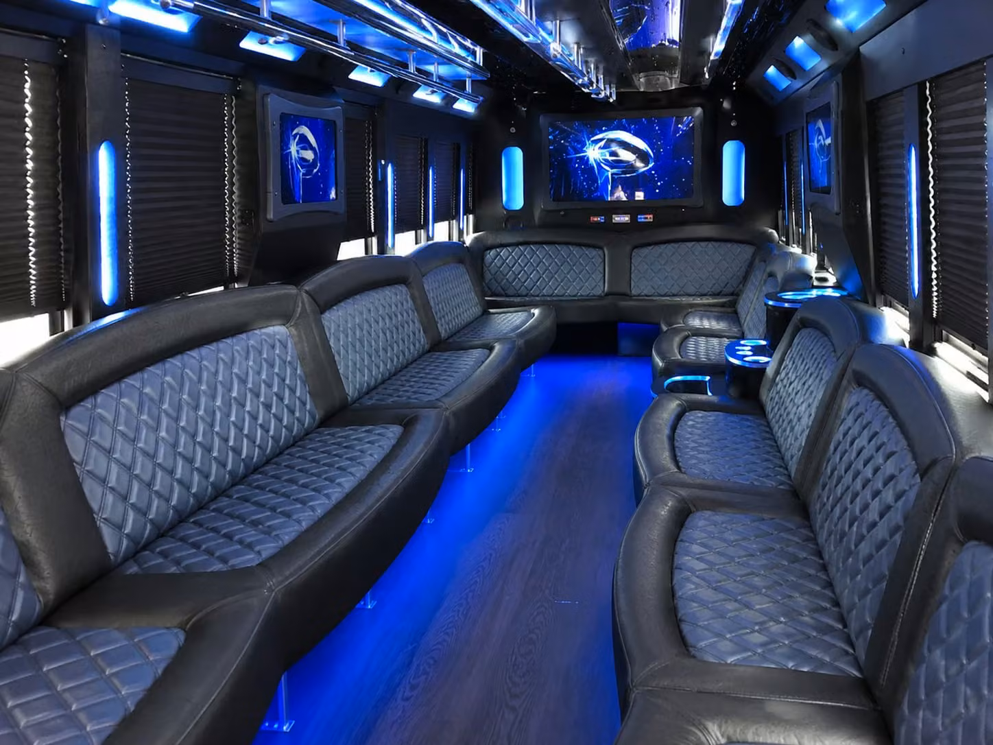 bachelorette and bachelor party bus rentals in glendale