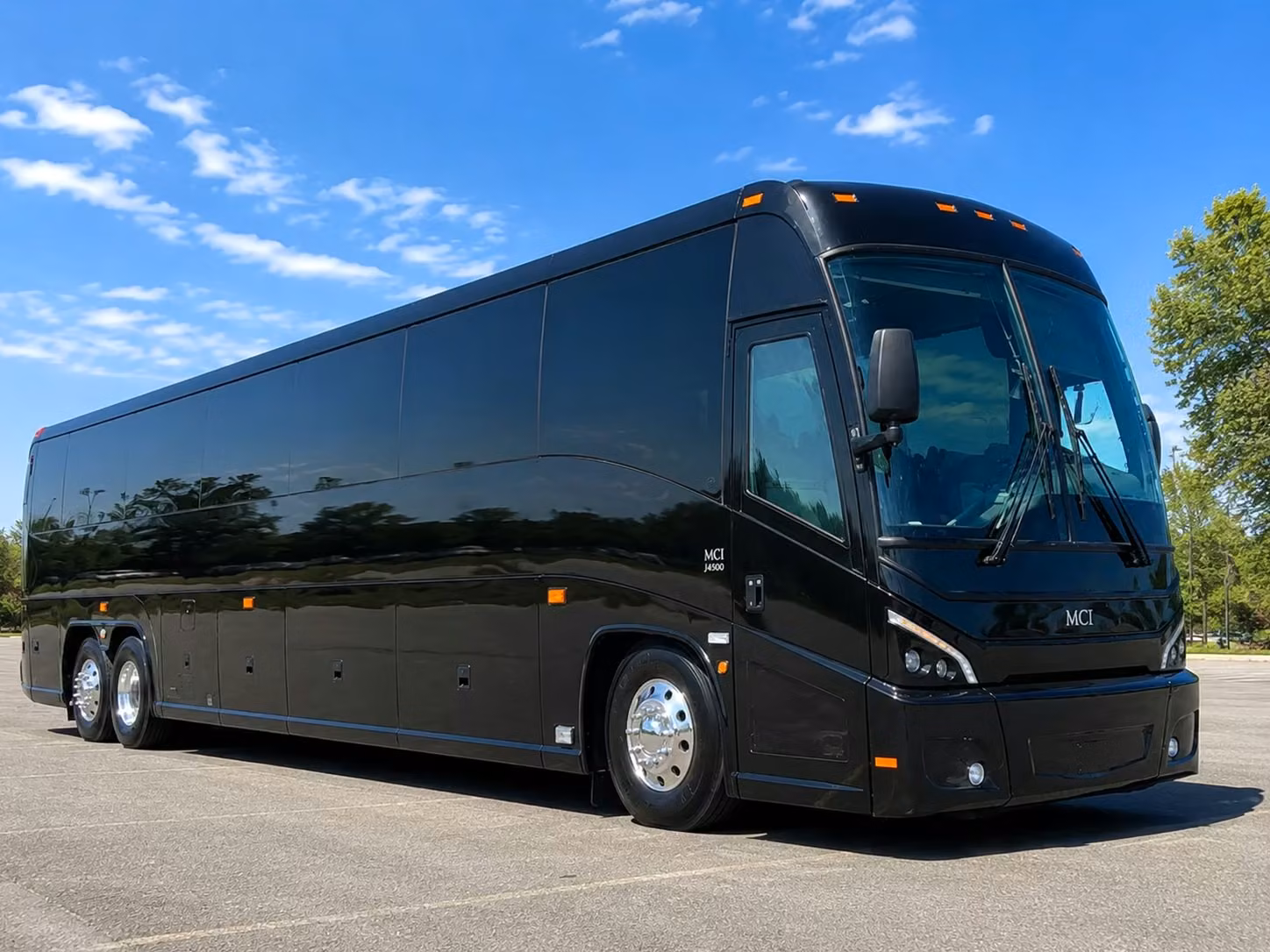 corporate event and employee shuttle bus rentals in glendale