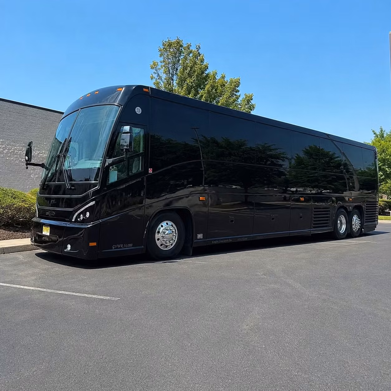 give your group a comfortable ride from glendale to los angeles or san diego