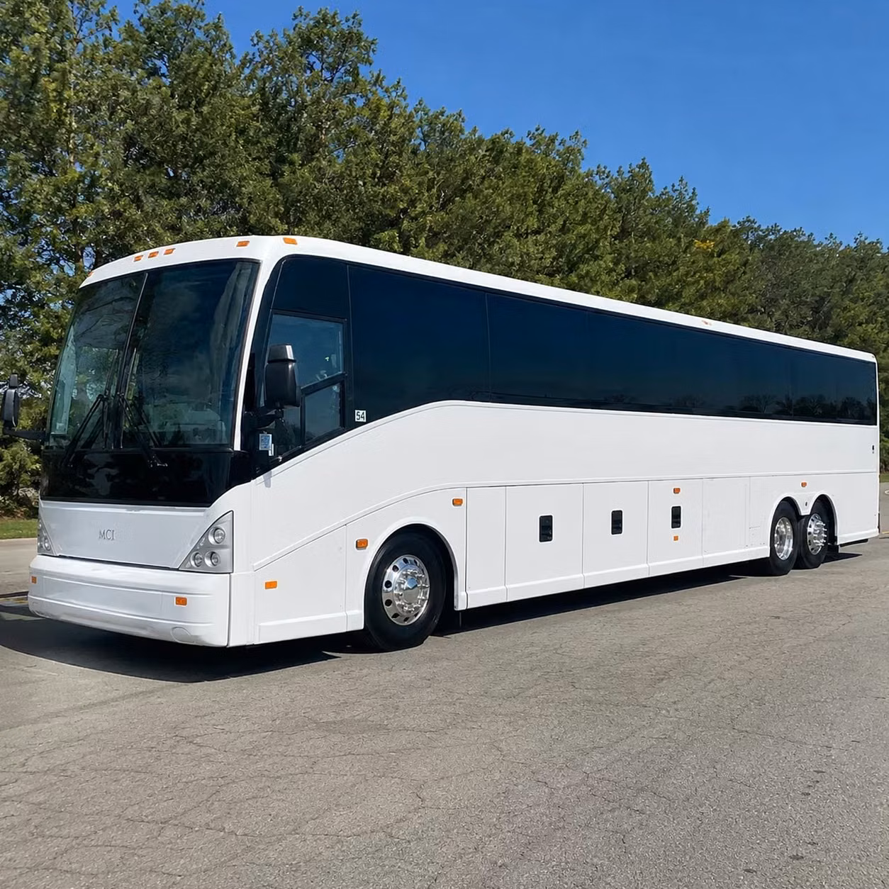 glendale groups rely on charter buses to reach phoenix sky harbor without the headache
