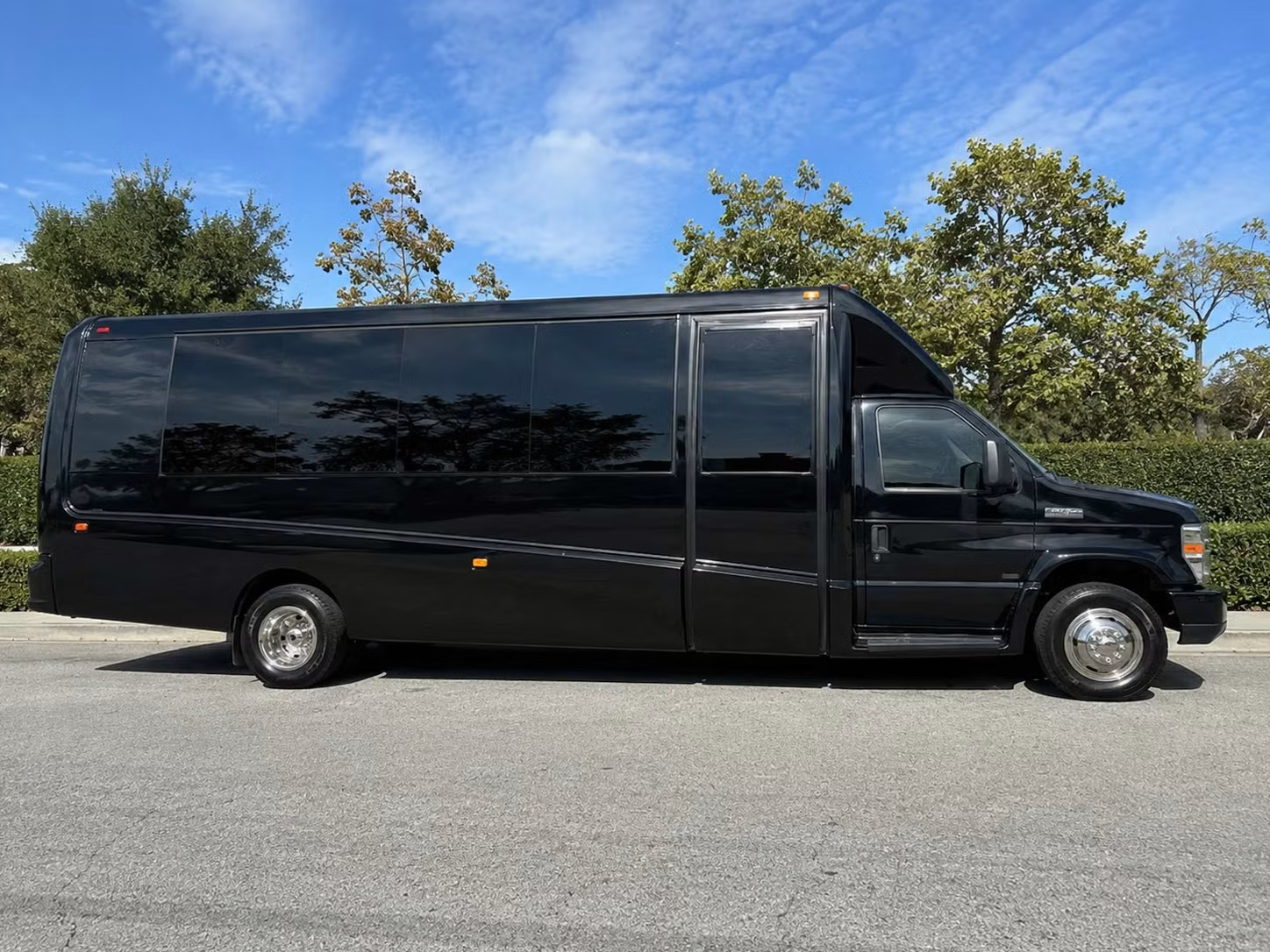 glendale long distance bus rentals
