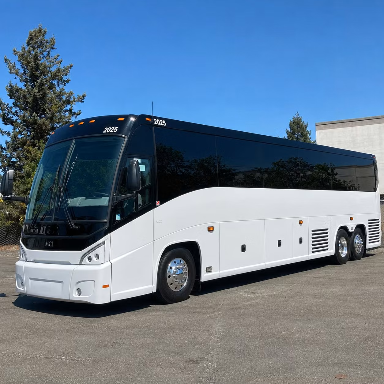 sunday service shuttles and weekly worship transportation in glendale